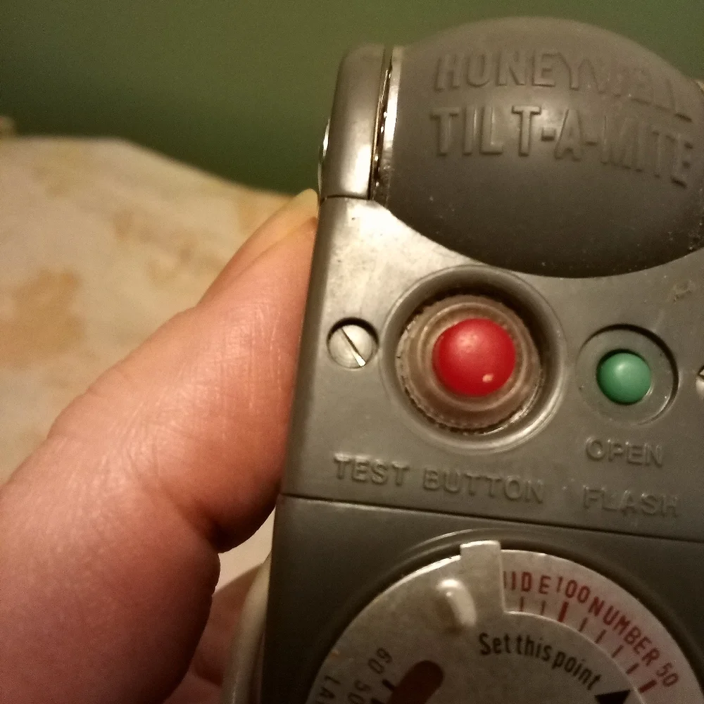 Honeywell vintage tilt
